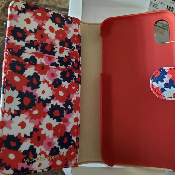 Michael Kors  phone case - Picture 3 of 3